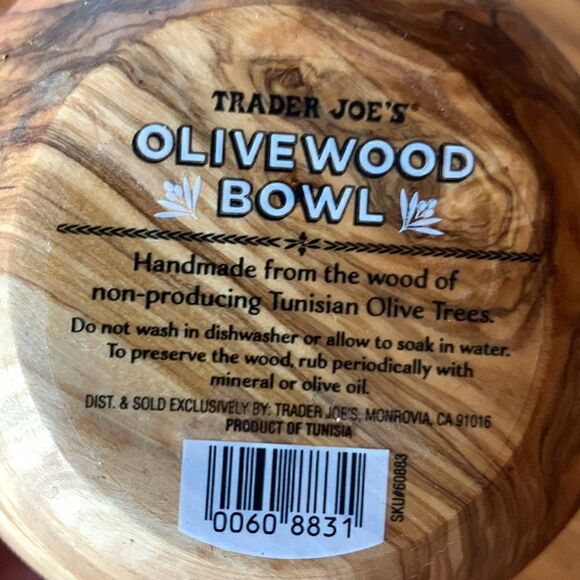 Olive Wood Bowl And Spatula Trader Joe’s - Picture 5 of 14